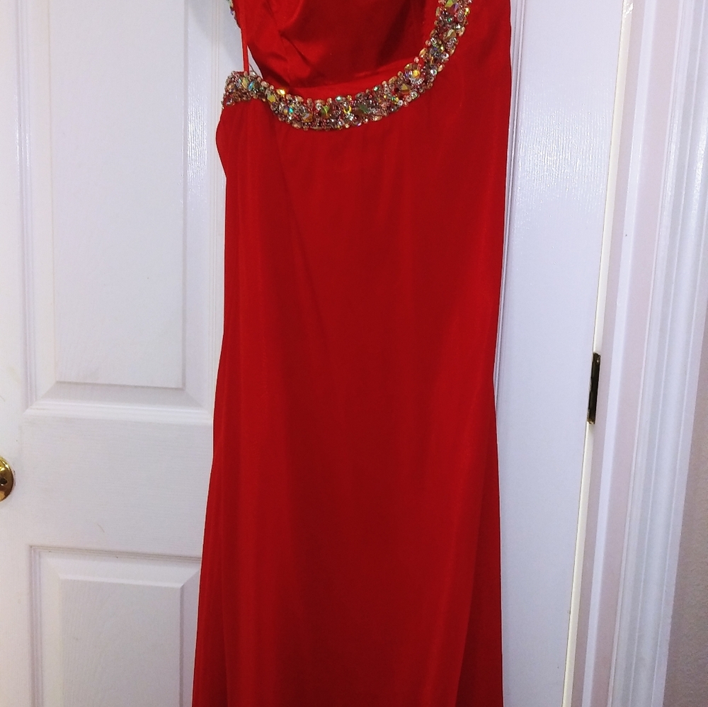 Prom dress - Picture 3 of 10